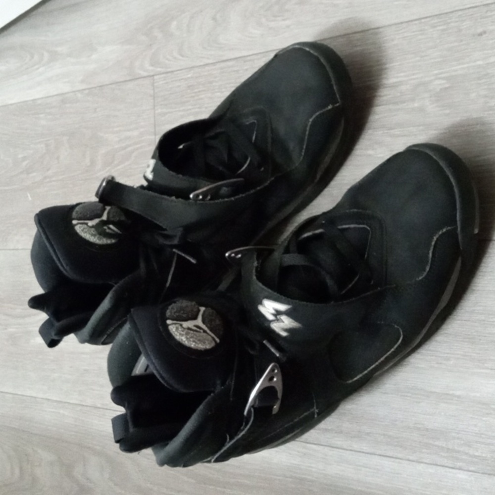 Jordan 8 chrome
